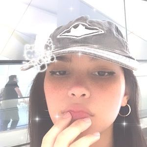 Meet your Posher, Alice